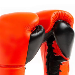 Gants de boxe en cuir Muay Thai MMA avec logo personnalisé pour adultes et enfants, gants de boxe professionnels pour l'entraînement, gants de boxe pour adultes et enfants - Product Image 2