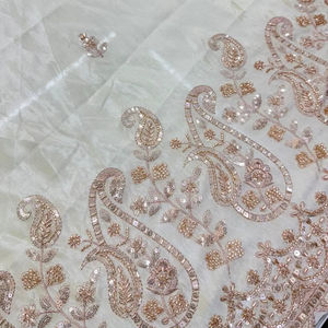 Tissu brodé en viscose premium Cosmos, écologique, respirant, à séchage rapide, imprimé, tissé, poids moyen, pour vêtements et textiles de maison - Product Image 1