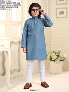 ชุดคุรตะเด็กผู้ชายแบบดั้งเดิม Bandhani Little Maharaja ผ้าฝ้ายแห้งเร็ว ทรงปกติ ความยาวคลุมเท้า เหมาะสำหรับงานแต่งงาน งาน Diwali งานปาร์ตี้ ทุกฤดูกาล - Product Image 4