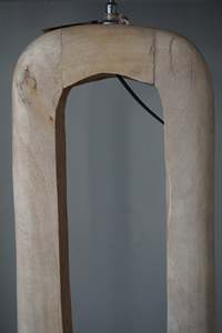 Lámpara de Pie de Madera Rústica Marrón con Diseño de Arco y Pantalla de Tela Hecha a Mano para Sala de Estar, Dormitorio, Iluminación y Decoración - Product Image 5