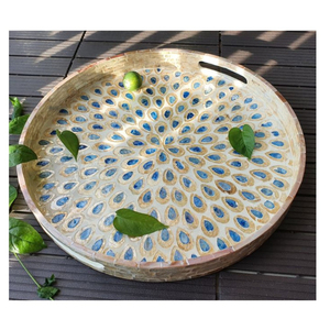 Plateau de service rond en nacre, mosaïque MOP artisanale, plateau décoratif à motif paon, incrustation en résine, avec poignées - Product Image 1