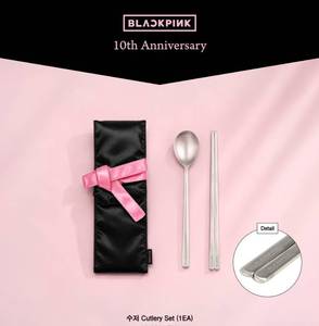 Light Stick Oficial de BLACKPINK Heritage, Libro Electrónico (CD) de Música K-Pop, en Papel, Coreano, para Todas las Edades - Product Image 4