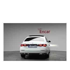 Mercedes-Benz Classe E E200 Avantgarde Modèle août 2024 avec 17 875 km, conduite à gauche, boîte automatique, caméra de recul - Product Image 4