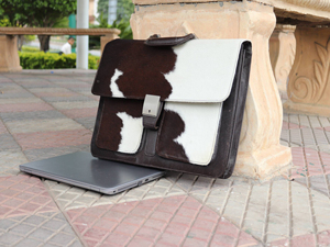 Maletín para portátil de piel con múltiples bolsillos y costuras reforzadas, nuevo diseño de moda en piel de vaca con logotipo. - Product Image 3