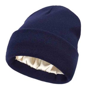 Vente en gros de bonnets en tricot doublés de satin acrylique personnalisés avec logo, chauds pour l'hiver, doublés de satin de soie, pour hommes et femmes - Product Image 1