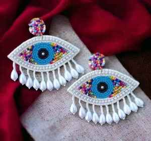 Boucles d'oreilles pendantes à pompons brodées à la main avec perles de rocaille, style bohème tendance, pour fêtes et cadeaux, accessoires d'oreille - Product Image 5