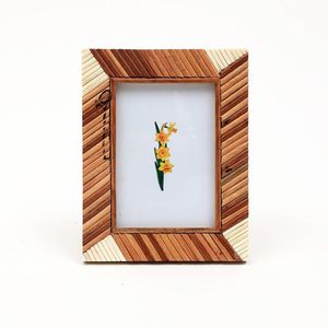 Marco para decoración del hogar, marco para fotos, marco para exhibición de retratos, marco de madera para recuerdos, marco elegante para escritorio, marco moderno para mesa - Product Image 1