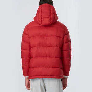 Chaqueta Acolchada Roja para Hombre, Chaqueta Térmica con Burbujas, Resistente al Viento y con Cremallera Resistente, Logotipo Personalizado OEM - Product Image 6