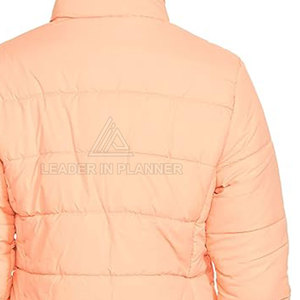 เสื้อแจ็คเก็ตพัฟเฟอร์ผู้หญิงแบบสั่งทำยอดนิยมประจำปี 2026 พร้อมปกตั้ง คอเสื้อถัก ผ้าระบายอากาศได้ดี คุณภาพสูง - Product Image 5