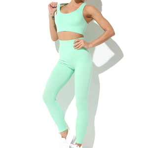 Conjunto de Yoga Verde Menta de 2 Piezas, Leggings de Cintura Alta, Top Corto, Ropa Deportiva Transpirable sin Costuras, Ropa Deportiva para Mujer - Product Image 1