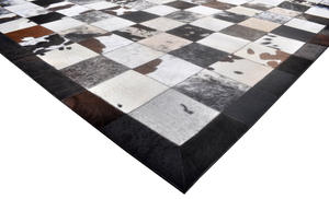 Nouveaux Tapis en Cuir Véritable et Fourrure, Style Rustique Élégant, en Peau de Vache Brodé, pour Transformer Chaque Pièce avec un Charme Unique et une Touche Prière - Product Image 2