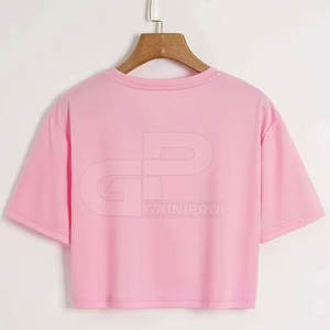 T-shirt court et ample pour femme 2026 au design épuré, en matière douce et pour un look quotidien élégant - Product Image 2