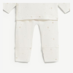 Ensemble 2 pièces unisexe pour bébé en Lyocell Spandex côtelé à imprimé étoiles, manches longues, boutons-pression, avec pieds, nouveau-né, ODM Vietnam - Product Image 4