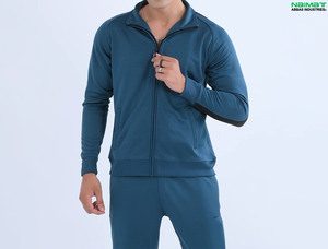 Conjunto de chándal de lujo de punto acanalado para hombre: Top elegante de manga larga y pantalón suave, cómodo y acogedor para el día a día. - Product Image 1