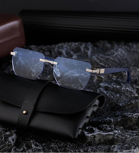Lmamba 98201 Wholesale Custom Logo Classic Retro Sun Glasses High Quality Rimless Blue Gradient Colorful Men <b>Sunglasses</b> 2024 - Product Image 3