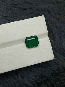 พลอยมรกตธรรมชาติทรงเหลี่ยมสีเขียวสำหรับทำเครื่องประดับ - Product Image 5