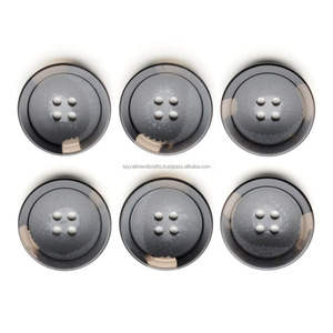 Low MOQ Ready to Ship Buffalo Natural Garment Large Size Horn <b>Toggle</b> <b>Buttons</b> from India - Product Image 5