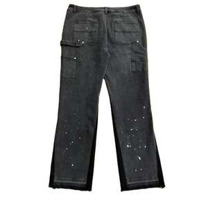 Nouveau pantalon cargo en jean streetwear personnalisé, style charpentier, coupe ample, avec peinture graffiti, délavé à l'acide vintage et coupe évasée - Product Image 6