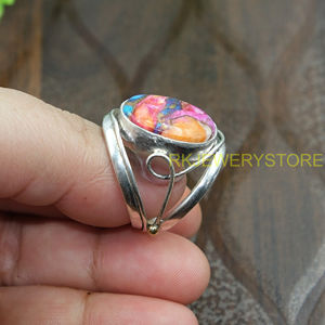 Anillo de Turquesa Rosa Ostra, Plata de Ley 925 y Latón, Anillo de Declaración, Anillo con Piedra Rosa, Joyería de Turquesa, Regalo Unisex - Product Image 4