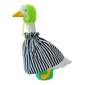 Tenues d'Halloween pour oies de porche : Costume rayé noir et blanc et perruque, vêtements de film pour la décoration extérieure de la cour, du jardin et du patio - Product Image 4