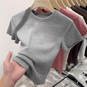T-shirts courts pour femmes en tissu mélange de coton doux, coupe élégante pour un style décontracté quotidien et streetwear - Product Image 2
