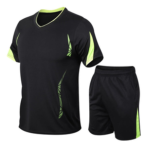 Uniforme de Fútbol Personalizado al por Mayor, Conjunto de Secado Rápido con Cuello Redondo, Ropa Deportiva Estampada para Hombre, Camiseta y Pantalones Cortos para Entrenamiento - Product Image 2