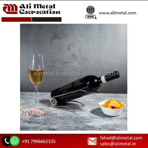 ขาตั้งไวน์หวีน้ําผึ้งที่เรียบง่ายทันสมัยที่วางไวน์ตกแต่งสําหรับตกแต่งห้องนั่งเล่นและตกแต่งงานปาร์ตี้ปรับแต่งได้ - Product Image 4