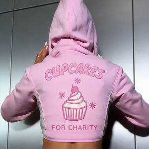 Sweat à capuche et short surdimensionnés personnalisés pour femme, en molleton polyester/coton thermique épais 500 GSM 350 GSM, brodés - Product Image 4