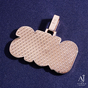Pendentif Lettre Moissanite Givrée Coupe Baguette Sertie à Griffes en Argent 925 Plaqué Rhodium, Breloque Prénom pour Bijoux de Fête - Product Image 6