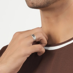 Camiseta de Algodón para Hombre, Corte Regular, Color Marrón, con Ribete en Contraste Blanco, Cuello Redondo, Estilo Casual, Manga Corta, Color Sólido, Tejido Jersey - Product Image 4