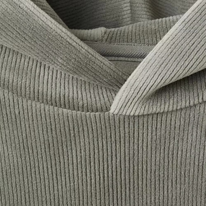Sweat-shirt à capuche en velours côtelé vert sauge premium pour homme, coupe ample, tissu doux côtelé, streetwear décontracté de luxe, hiver - Product Image 6