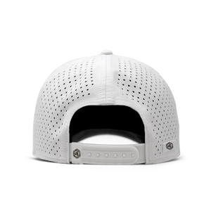 Casquettes de sport respirantes et imperméables à 5 panneaux avec patch PVC personnalisé, haute qualité, trous découpés au laser, ajustables - Product Image 4