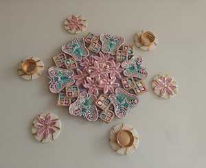 ชุดสะสม AARNA ที่วางเทียนรังโกลีงานแฮนด์เมดสไตล์อาร์ตเดโค ดอกไม้ประดิษฐ์  วัสดุเป็นมิตรกับสิ่งแวดล้อม ติดตั้งบนพื้นโลหะ สำหรับตกแต่งภายใน - Product Image 4