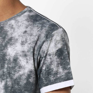 เสื้อยืดโอเวอร์ไซส์ลายโลโก้แบบกำหนดเอง ผ้าคอตตอนพรีเมียม ล้างสีแบบวินเทจ สไตล์สตรีทแวร์ รับผลิตเสื้อผ้าแบรนด์ส่วนตัว ขายส่งจำนวนมาก - Product Image 5