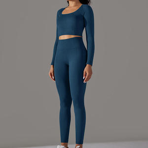 Conjunto Deportivo de 2 Piezas para Mujer con Logotipo Personalizado, para Gimnasio y Yoga, con Efecto Levanta Glúteos, en Spandex/Algodón/Bambú, Transpirable, Impermeable, con Cierre de Cordón - Product Image 1