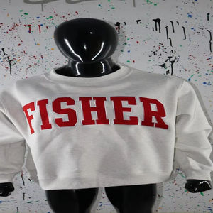 Sudadera FISHER WHITE con cuello alto, 100% rojo, con apliques bordados, cuello ancho, hilos finos. - Product Image 1