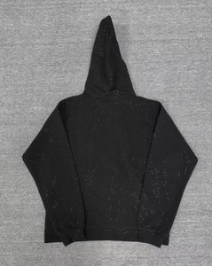 Sudadera con Capucha Deportiva para Hombre de Alta Calidad, 100% Algodón, Estampado Urbano con Pedrería VVS, Color Negro, Disponible en Stock - Product Image 2