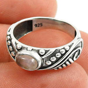 แหวนพลอยโรสควอตซ์สีชมพูธรรมชาติ ประดับด้วยเงินแท้ 925 สำหรับผู้หญิง แหวนแต่งงาน เครื่องประดับโบฮีเมียนสุดหรู ของขวัญสำหรับเธอ - Product Image 2