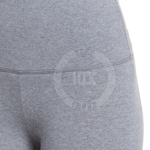 Diseño ligero y duradero, ideal para entrenamientos, correr, yoga y uso diario. Leggings para mujer en stock. - Product Image 5