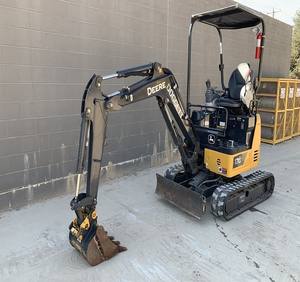 Excavatrice compacte sur chenilles John Deere 17G de qualité supérieure, moteur diesel 16 CV, pompe, boîte de vitesses, haute efficacité, achat en gros - Product Image 2