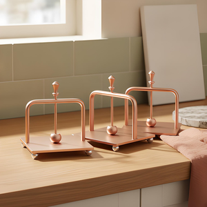 Porte-serviettes en métal et support de table pour buffet avec design décoratif en métal pour la cuisine, le restaurant, l'hôtel, la décoration de la maison - Product Image 2