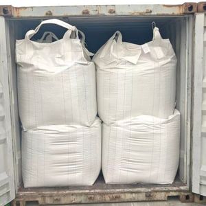 Urea Automotriz de Grado Industrial 46% en Polvo de Liberación Lenta, Urea Técnica (A) BlueOne, Fertilizante Nitrogenado Agrícola, Hecho en Vietnam - Product Image 3
