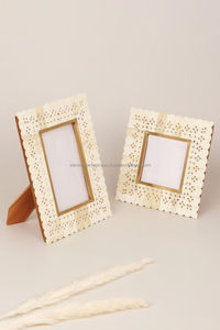 Cadre photo en bois de corne d'os Matériau de qualité Cadre photo pour la décoration murale de la maison et de l'hôtel du fabricant indien - Product Image 3