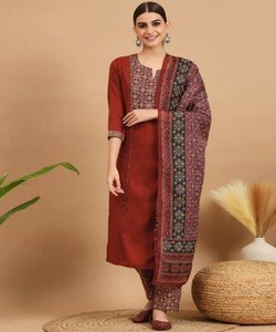 Kurta / Kurti vintage en soie imprimée pour femmes, longueur cheville, tenue ethnique style Inde Pakistan, mariage 85894 SAHAJANAND- SI-383 - Product Image 1