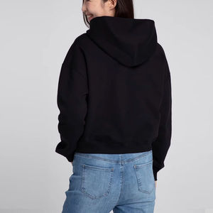 Sweat-shirt à capuche court unisexe noir, coupe oversize, manches classiques, couleur unie, décontracté, en coton tricoté French Terry, style automne - Product Image 4