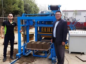 High Quality Concrete Block Making Machine Hollow Block Machine, <b>Paving</b> <b>Stone</b> Machine Size Options Available Belgium - Product Image 3