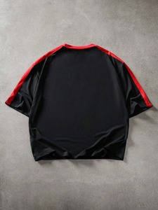T-shirts décontractés respirants pour la saison estivale, nouveaux designs, imprimé drapeau américain, sur mesure, doublure noire et rouge, fabriqué au Pakistan - Product Image 2