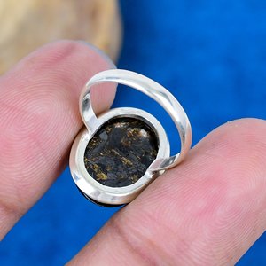 Handmade Shungite Oval Shape Gemstone <b>Ring</b> 925 Sterling <b>Silver</b> - Product Image 4