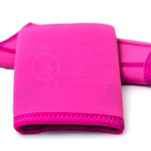 Personnalisable, fabriqué avec un tissu durable pour une utilisation à long terme, cette genouillère soutient les mouvements tout en réduisant la douleur. - Product Image 6