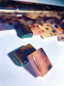 Fichas de Mahjong Acrílicas Luminosas con LED, Piezas Cuadradas Iluminadas, Patas Metálicas Plegables, Diseño de Tortuga, Juego de Mesa para 4 Jugadores - Product Image 4